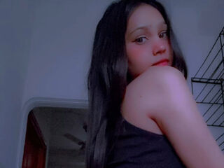 AmairaSingh See