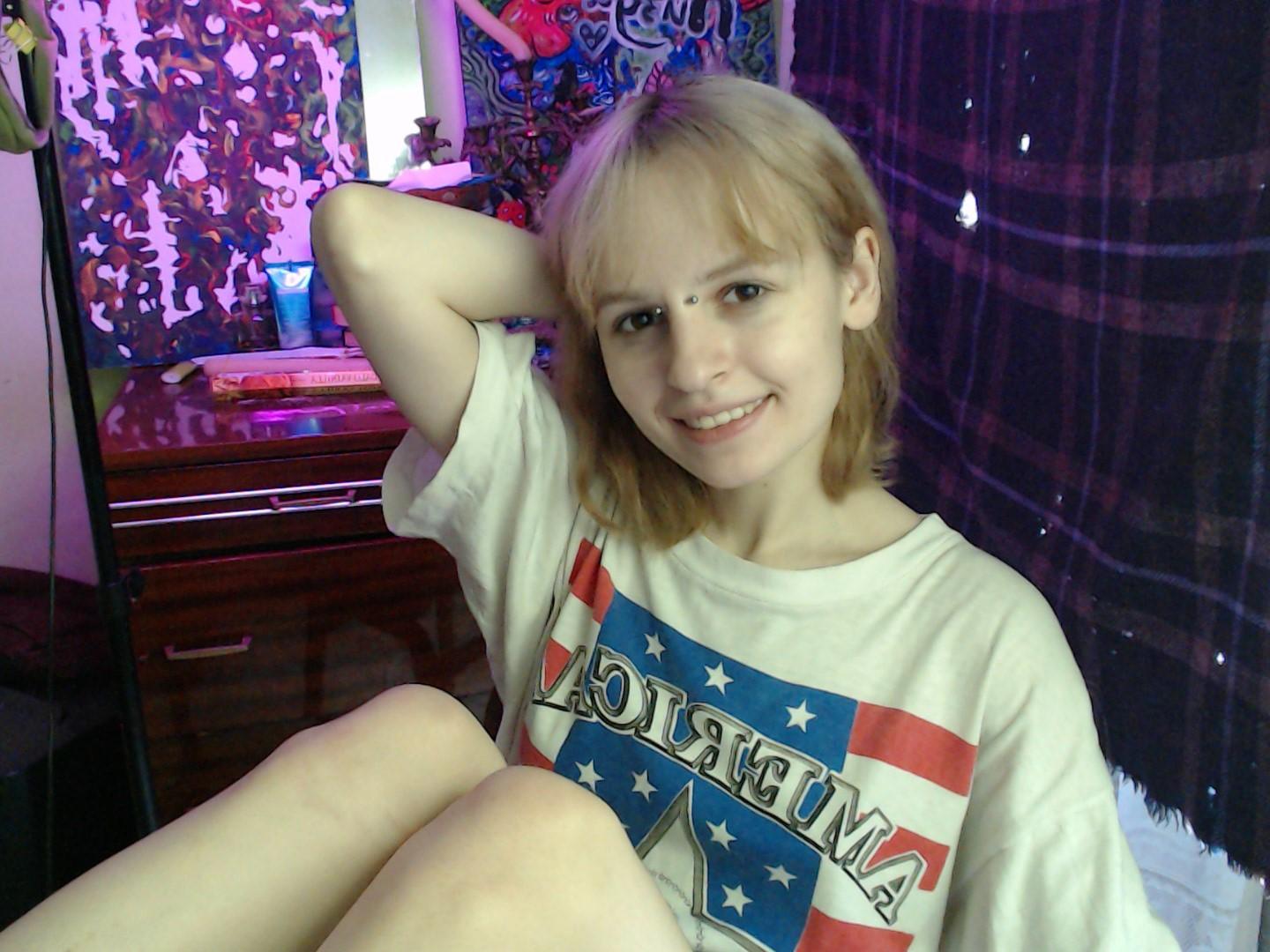 Ameliashine Flirty