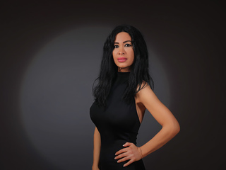 AnnemariaAdison Chat