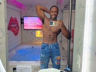 AnthonyRome Camgirl