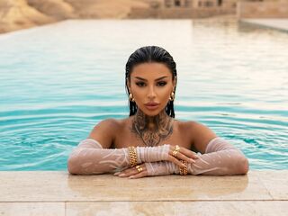 CherrieMadisson Showing