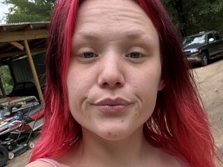 CherryFynee Chatting