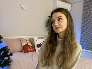 CyrenaLuxe Chat