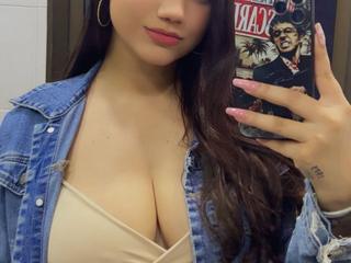 Eve_Moore View