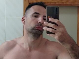 GianniLeo Blowjob
