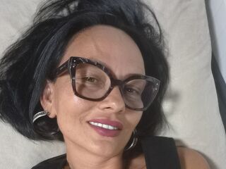 IoanaBrown Private chat