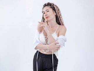 KarinaSweeety Showing
