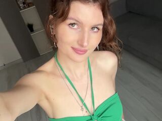 KarmenZeinert Broadcast