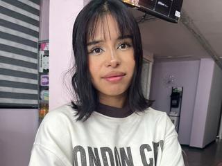 Kim_fox6 Living