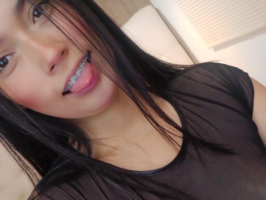 Liily_Wong Hot