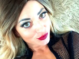 LionessoneForu Porno