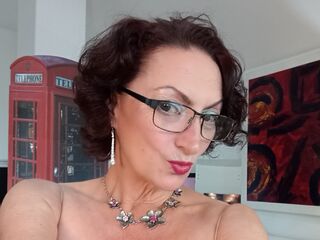 LouisaKat Private show