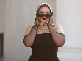 MonicaVivaldi Chat