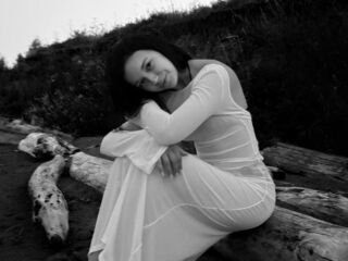 MyraFaulconer Camgirl