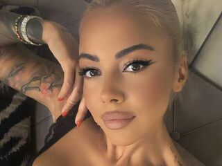 NaomiBlakee Fucks