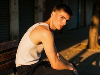 NickVoss Uncut