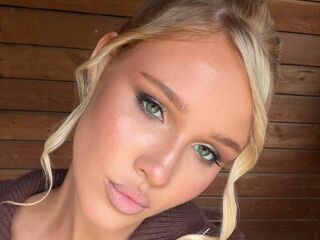 NishaDegregorio Webcams
