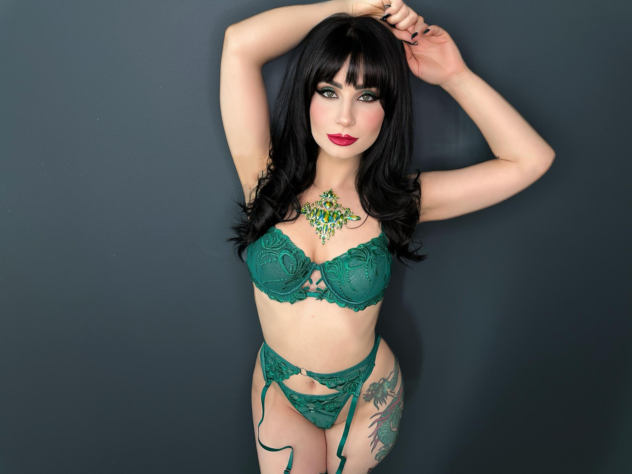 Sarah_Moon Today