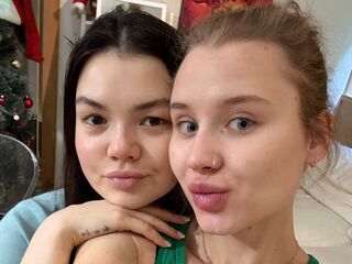 ScarlettAndBenit Freechat
