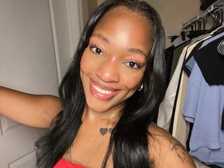 nicolesolace Jasmine