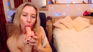 Blondie's Hungry For More